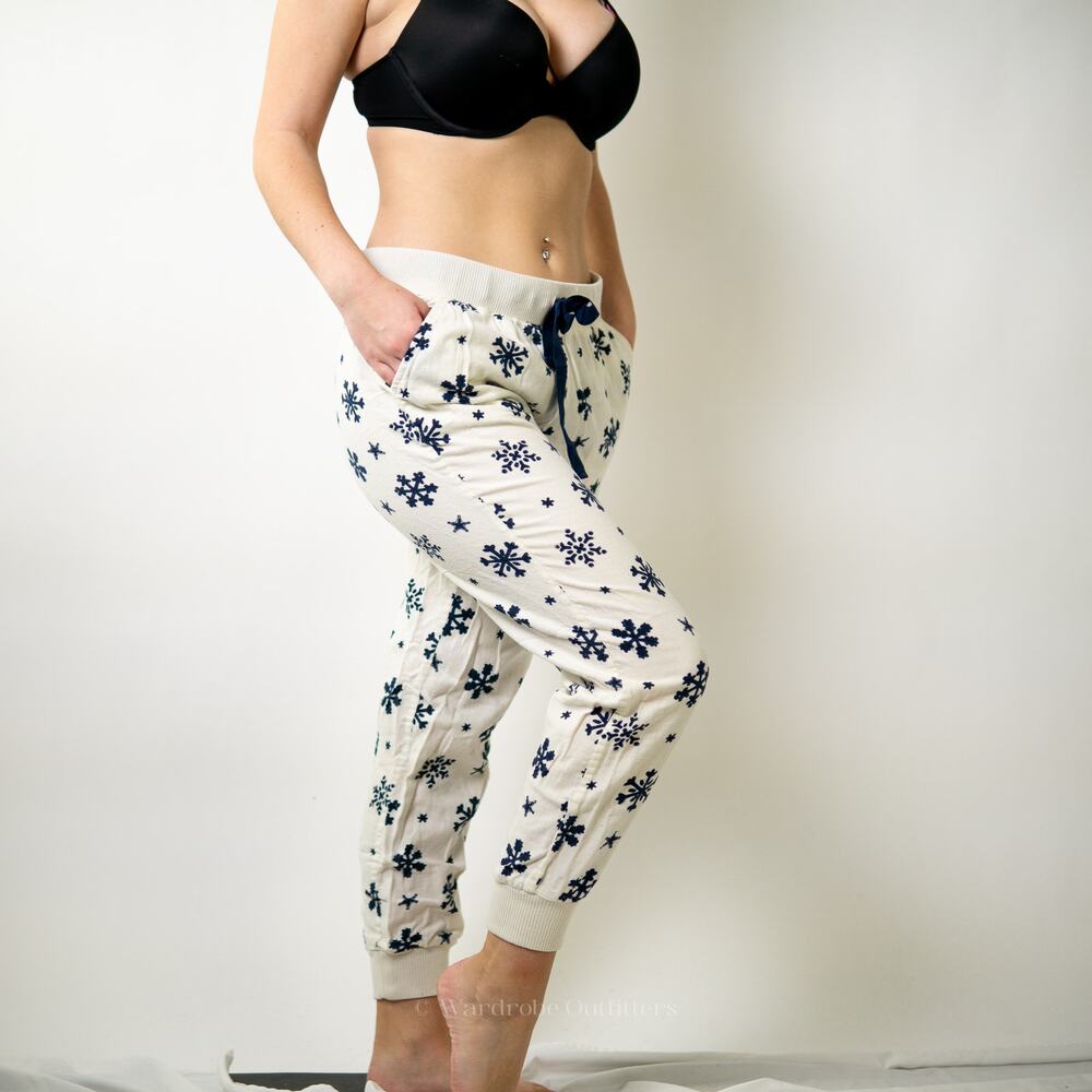 Aerie Cotton Snowflake Pajama Bottoms - Picture 4 of 5